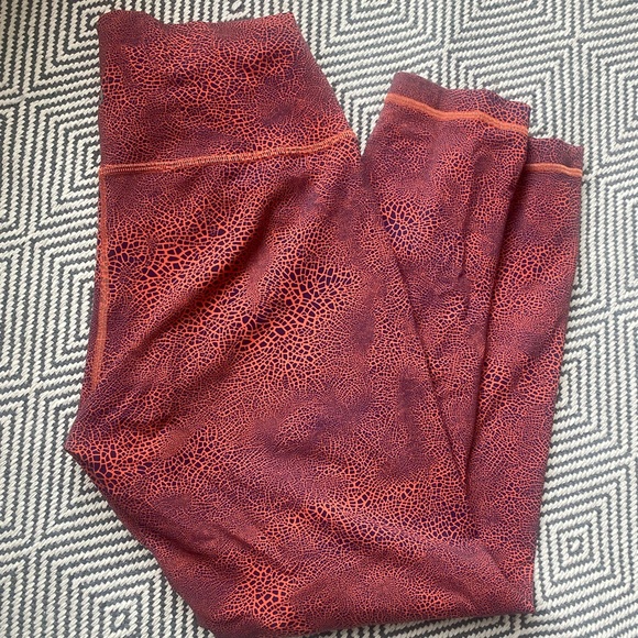 Lululemon Wunder Train High-Rise Tight 25" - Picture 4 of 4